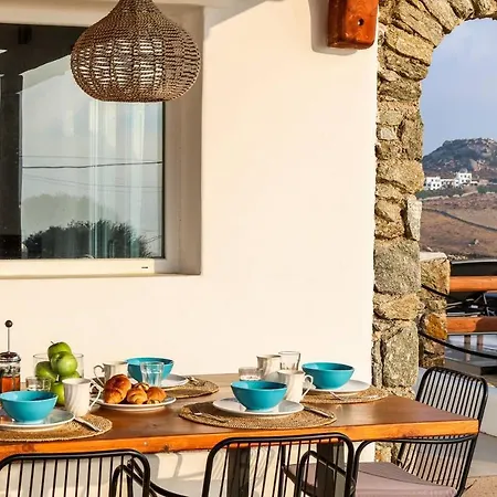 Semesterbostad Luxurious Mykonian Blue Oasis With Private Pool Kalafati