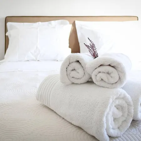 Semesterbostad Luxurious Mykonian Blue Oasis With Private Pool *