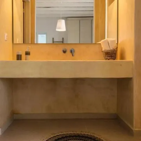 Luxurious Mykonian Blue Oasis With Private Pool