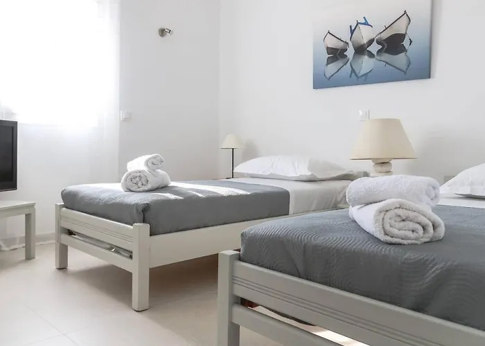 Luxurious Mykonian Blue Oasis With Private Pool Nyaraló