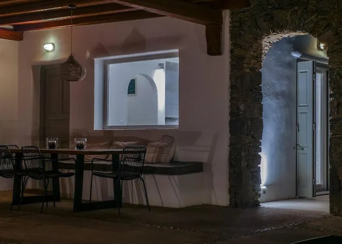 بيت للعطل Luxurious Mykonian Blue Oasis With Private Pool كالافاتيس