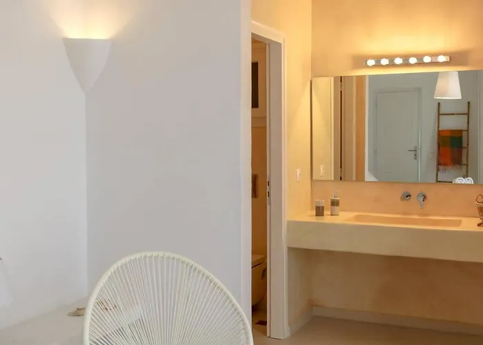 Luxurious Mykonian Blue Oasis With Private Pool * كالافاتيس